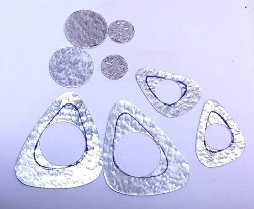 Judy Larson's Lemons to Lemonade - , Wire Jewelry Design, Cutting, Cutting Tool, Cutters, Filing, Finishing, Texturing, Butane Torch, Soldering, Solder, Design, I decided that an extra plain disc