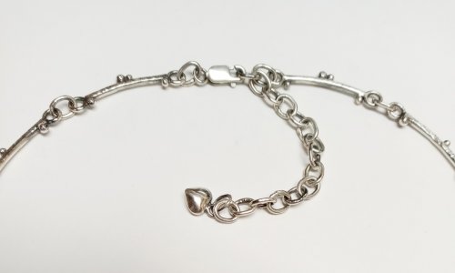Judy Larson's Benefits of Extender Chains - , General Education, Design, , Extender chains can benefit from the addition of a small decorative charm