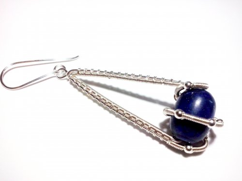 Dale Armstrong's What Shape of Wire Should I Use to Make Jewelry - , Classic Wire Jewelry, Wire Wrapping, Wrapping, Wire Wrapping Jewelry, Weaving, Wire Weaving, Weaving Wire, Design, , twisted lapis earrings