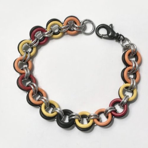 Judy Larson's Make Your Own Chains Part 1 - , Teaching, Making Chain, Chain Making , , , Chain Maille, chain mail, chainmaille, chainmail, , Rubber Meets Metal