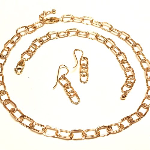 Judy Larson's Make Your Own Chains Part 3 - , Teaching, Making Chain, Chain Making , Jump Rings, Jump Ring, Making Jump Rings, Butane Torch, Soldering, Solder, Design, , , gold-filled bracelet
