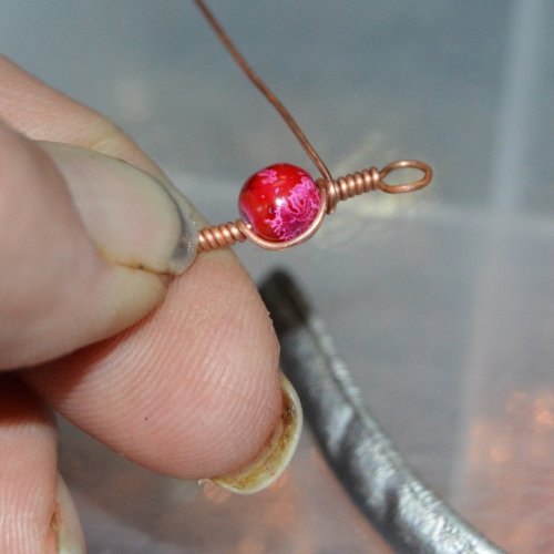 Deborah Kelly's Herringbone Bracelet and Earrings - , Contemporary Wire Jewelry, Weaving, Wire Weaving, Weaving Wire, herringbone weave