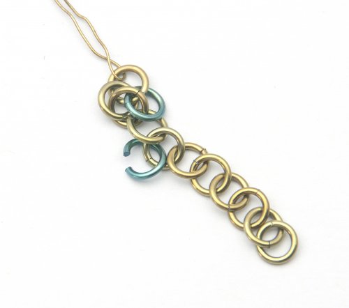 Kylie Jones's Niobium Zigzag Earrings - , Chain Maille Jewelry, Making Chain, Chain Making , Take an open ring