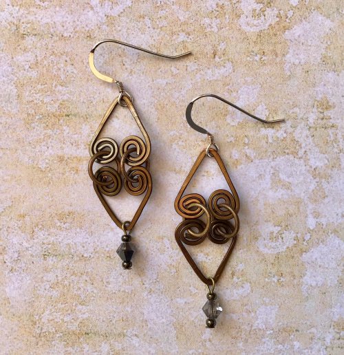 Kristal Wick's Have a Heart Earrings - , Contemporary Wire Jewelry, Spirals, Wire Spiral, Spiral Wire Wrap, Attach the dangle to the bottom heart and an ear wire to the top heart.