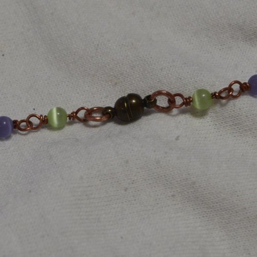 Deborah Kelly's Wire Wrapped Beaded Chain - , Contemporary Wire Jewelry, Loops, Wire Loop, Wrapped Wire Loop, Wire Wrapping, Wrapping, Wire Wrapping Jewelry, Use the 2 jump rings to attach the clasp to the chain.    