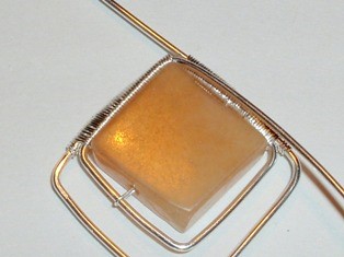Abby Hook's Squares Bracelet - , Contemporary Wire Jewelry, Wire Wrapping, Wrapping, Wire Wrapping Jewelry, Weaving, Wire Weaving, Weaving Wire, Using the flat nose pliers make a 90 degree