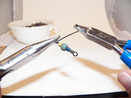 Susan LeGuyader's Challenge Necklace - , Contemporary Wire Jewelry, Making Chain, Chain Making , Loops, Wire Loop, Wrapped Wire Loop, You will have enough wire to make 3 loops 