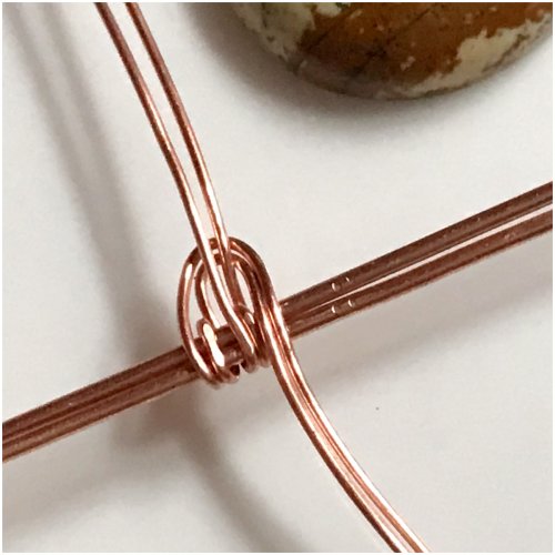 Erika Pal's Loop Bezel Pendant - , Contemporary Wire Jewelry, Findings, Clasps, Components, Loops, Wire Loop, Wrapped Wire Loop, Weaving, Wire Weaving, Weaving Wire, Now bend these weaving wire ends completely downwards