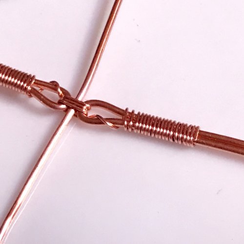 Erika Pal's Flow Pendant - , Contemporary Wire Jewelry, Loops, Wire Loop, Wrapped Wire Loop, Wire Wrapping, Wrapping, Wire Wrapping Jewelry, flow pendant