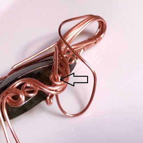 Erika Pal's Flow Pendant - , Contemporary Wire Jewelry, Loops, Wire Loop, Wrapped Wire Loop, Wire Wrapping, Wrapping, Wire Wrapping Jewelry, flow pendant