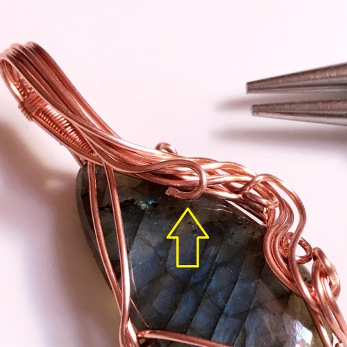 Erika Pal's Flow Pendant - , Contemporary Wire Jewelry, Loops, Wire Loop, Wrapped Wire Loop, Wire Wrapping, Wrapping, Wire Wrapping Jewelry, flow pendant