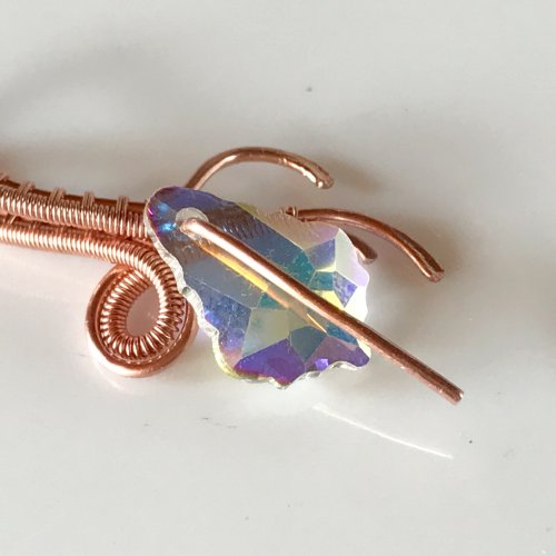 Erika Pal's Capturing Loops Pendant - , Wire Weaving, Weaving, Wire Weaving, Weaving Wire,  bending it tightly over the back of the bead