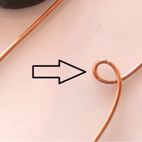 Erika Pal's Serenity Pendant - , Wire Weaving, Weaving, Wire Weaving, Weaving Wire, Continue to bend the wire ends 