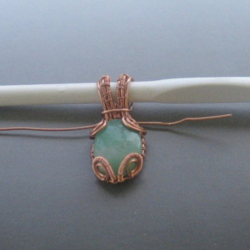 Dianna Biehl Mooses's Cabochon Woven Wire Pendant  - , Wire Weaving, Wire Wrapping, Wrapping, Wire Wrapping Jewelry, Weaving, Wire Weaving, Weaving Wire, Step 28