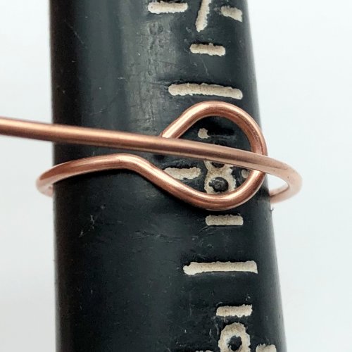 Erika Pal's Simplicity Ring - , Contemporary Wire Jewelry, Wire Wrapping, Wrapping, Wire Wrapping Jewelry, prong wire ring