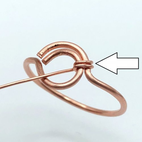 Erika Pal's Simplicity Ring - , Contemporary Wire Jewelry, Wire Wrapping, Wrapping, Wire Wrapping Jewelry, prong wire ring