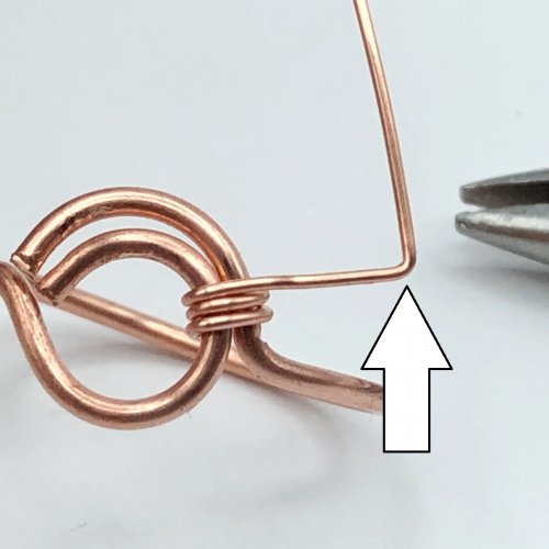 Erika Pal's Simplicity Ring - , Contemporary Wire Jewelry, Wire Wrapping, Wrapping, Wire Wrapping Jewelry, prong wire ring