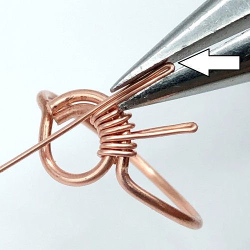 Erika Pal's Simplicity Ring - , Contemporary Wire Jewelry, Wire Wrapping, Wrapping, Wire Wrapping Jewelry, prong wire ring