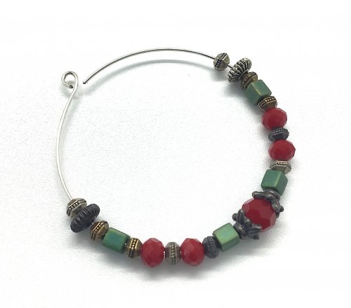 Kristal Wick's Happy Holiday Earrings - , Holiday Designs, Loops, Wire Loop, Wrapped Wire Loop, Beads, ,  make a simple loop at one wire end 