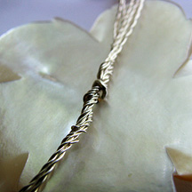 Albina Manning's Endless Summer Necklace - , Contemporary Wire Jewelry, Wire Wrapping, Wrapping, Wire Wrapping Jewelry, Opening loops.