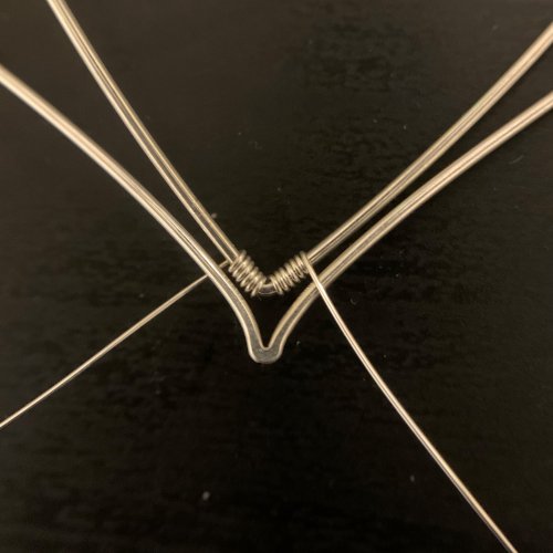 Kendra Austin's Filigree Heart Pendant - Start the Weave, Contemporary Wire Jewelry, Weaving, Wire Weaving, Weaving Wire, Wrap six times around the first heart wire