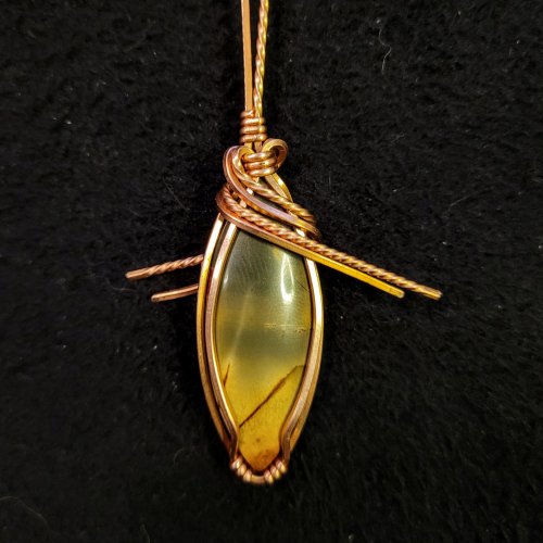 Jennifer Brooks's Marquis Earrings - , Classic Wire Jewelry, Spirals, Wire Spiral, Spiral Wire Wrap, Wire Wrapping, Wrapping, Wire Wrapping Jewelry, Bend the left wires down