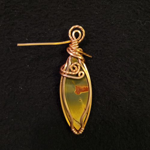 Jennifer Brooks's Marquis Earrings - , Classic Wire Jewelry, Spirals, Wire Spiral, Spiral Wire Wrap, Wire Wrapping, Wrapping, Wire Wrapping Jewelry, Bend both bail wires around the side of the bail to the back