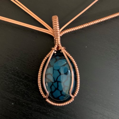 Kendra Austin's Classic Wire Wrapped Cabochon - Finish the Bail, Classic Wire Jewelry, Wire Wrapping, Wrapping, Wire Wrapping Jewelry, Classic wire wrapped cabochon