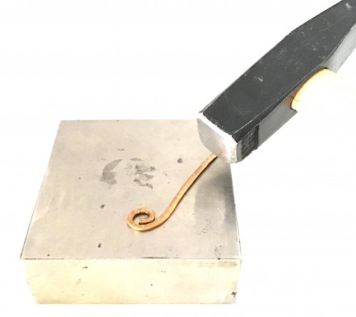 Kristal Wick's Snake Eyes Necklace - , Contemporary Wire Jewelry, Forging, Forging Jewelry, Jewelry Forging, Texturing, Hammer flat using a chasing hammer 