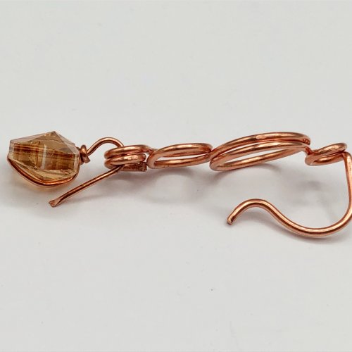 Erika Pal's Loop in Loop Earrings - , Contemporary Wire Jewelry, Loops, Wire Loop, Wrapped Wire Loop, Insert the wire end 