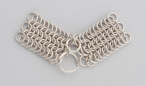 Kylie Jones's Chain Maille Pendant Necklace with Agate Beads - , Chain Maille Jewelry, Making Chain, Chain Making , Using the 16g 5/16 ring and starting on the left side 