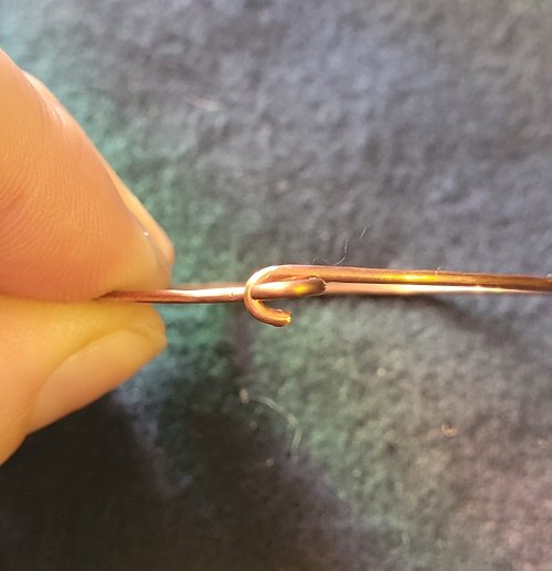 Jennifer Brooks's Dyer's Mushroom Netted Hoop Pendant - , Contemporary Wire Jewelry, Lashing, Wire Lashing, Wire Wrapping, Wrapping, Wire Wrapping Jewelry, , Hook the open end of the 16 gauge wire