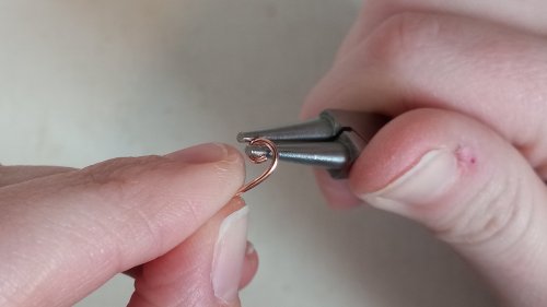 Elizabeth Schultz's Butterfly Swirly Wire Earrings - , Contemporary Wire Jewelry, Coiling, Coiling Wire, Wire Coiling, Lashing, Wire Lashing, Loops, Wire Loop, Wrapped Wire Loop, Wire Wrapping, Wrapping, Wire Wrapping Jewelry, Butterfly Swirly Wire Earrings