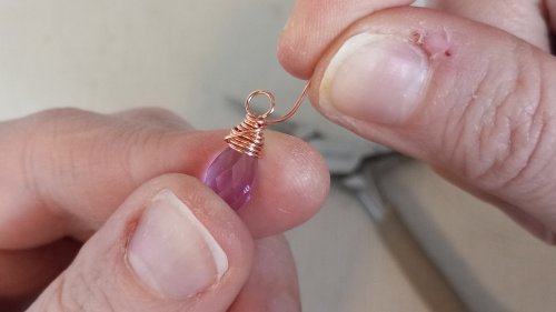 Elizabeth Schultz's Butterfly Swirly Wire Earrings - , Contemporary Wire Jewelry, Coiling, Coiling Wire, Wire Coiling, Lashing, Wire Lashing, Loops, Wire Loop, Wrapped Wire Loop, Wire Wrapping, Wrapping, Wire Wrapping Jewelry, Wrap the wire around the top loop 2 times.