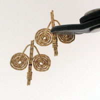 Dale Armstrong's Egyptian Coil Earrings - , Classic Wire Jewelry, Coiling, Coiling Wire, Wire Coiling, Jump Rings, Jump Ring, Making Jump Rings, Loops, Wire Loop, Wrapped Wire Loop, Spirals, Wire Spiral, Spiral Wire Wrap, Wire Wrapping, Wrapping, Wire Wrapping Jewelry, 
