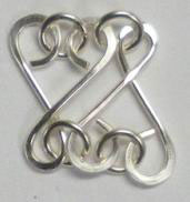 Judy Larson's Heart Link Bracelet and Earrings - , Contemporary Wire Jewelry, Making Chain, Chain Making , Jump Rings, Jump Ring, Making Jump Rings, Loops, Wire Loop, Wrapped Wire Loop, Texturing, Wire Wrapping, Wrapping, Wire Wrapping Jewelry, Connecting with 18-gauge jump rings.
