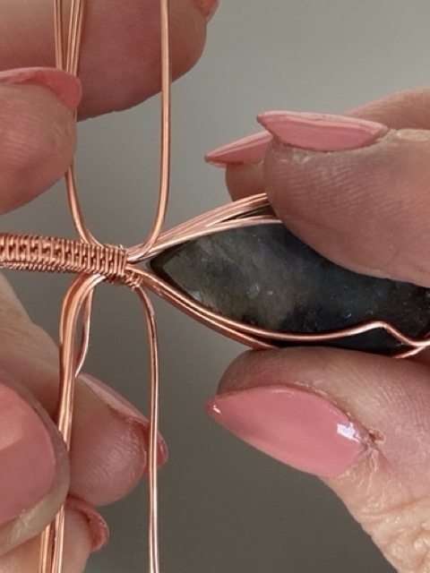 Elizabeth Schultz's Swirly Teardrop Pendant  - , Classic Wire Jewelry, Wire Wrapping, Wrapping, Wire Wrapping Jewelry, Weaving, Wire Weaving, Weaving Wire, spread the base wires