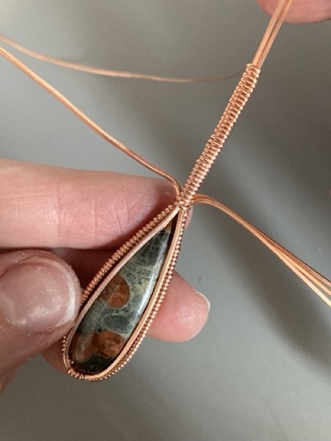 Elizabeth Schultz's Simple Wrapped Stone Pendant - , Classic Wire Jewelry, Wire Wrapping, Wrapping, Wire Wrapping Jewelry, wrap the bail wire