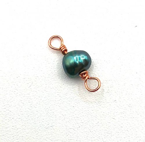 Kristal Wick's Blue Cascade Pearl Earrings - , Contemporary Wire Jewelry, Making Chain, Chain Making , Loops, Wire Loop, Wrapped Wire Loop, make a wire wrapped link
