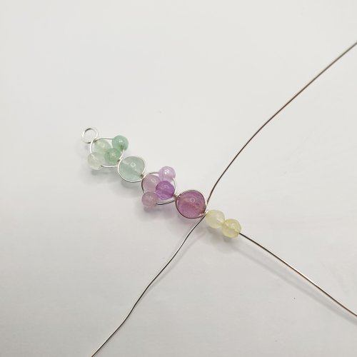 Natalie Patten's Beaded Wire Bracelet - , Contemporary Wire Jewelry, Wire Wrapping, Wrapping, Wire Wrapping Jewelry, add one 6mm bead