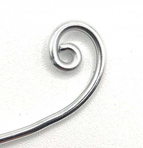 Kristal Wick's Have a Heart Necklace - , Contemporary Wire Jewelry, Lashing, Wire Lashing, Wire Wrapping, Wrapping, Wire Wrapping Jewelry, start a spiral in the wire