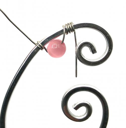 Kristal Wick's Have a Heart Necklace - , Contemporary Wire Jewelry, Lashing, Wire Lashing, Wire Wrapping, Wrapping, Wire Wrapping Jewelry, add a bead to the wire