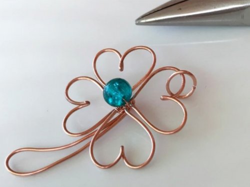 Erika Pal's Lucky Clover Pendant - , Contemporary Wire Jewelry, Wire Wrapping, Wrapping, Wire Wrapping Jewelry, finished lucky clover pendant