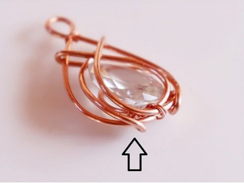 Erika Pal's Classic Wire and Stone Pendant - , Contemporary Wire Jewelry, Wire Wrapping, Wrapping, Wire Wrapping Jewelry, repeat on the other side