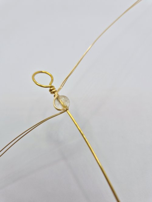 Natalie Patten's Bead and Wire Bracelet with Attached Clasp - , Contemporary Wire Jewelry, Wire Wrapping, Wrapping, Wire Wrapping Jewelry, string one bead and wrap the 22-gauge wire around it