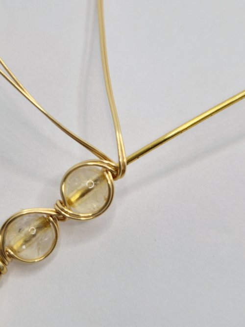 Natalie Patten's Bead and Wire Bracelet with Attached Clasp - , Contemporary Wire Jewelry, Wire Wrapping, Wrapping, Wire Wrapping Jewelry, cross the fine wires over the base wire