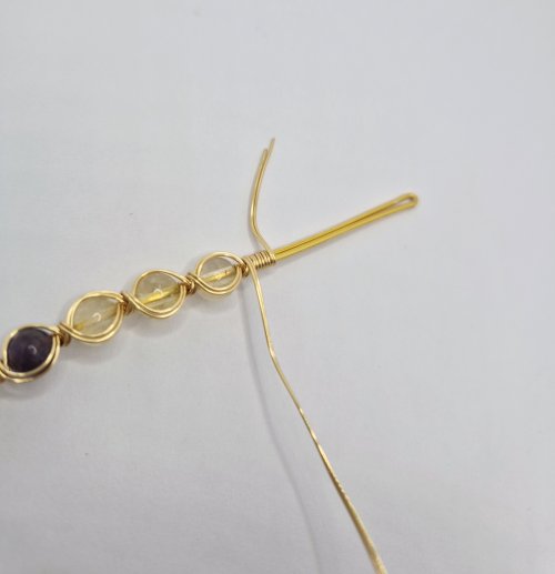 Natalie Patten's Bead and Wire Bracelet with Attached Clasp - , Contemporary Wire Jewelry, Wire Wrapping, Wrapping, Wire Wrapping Jewelry, wrap both wires with the fine wire