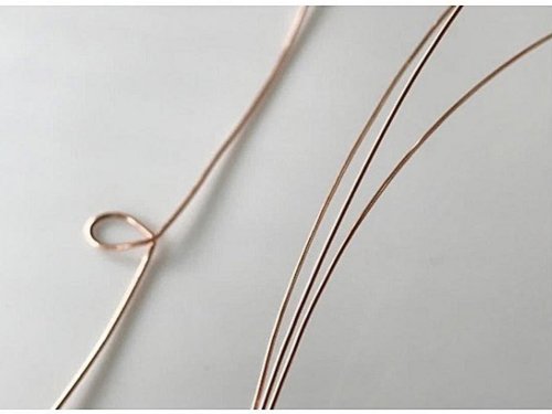 Erika Pal's Triple Strand Braided Wire Bracelet - , Contemporary Wire Jewelry, Wire Wrapping, Wrapping, Wire Wrapping Jewelry, Weaving, Wire Weaving, Weaving Wire, cut 3 fine wires