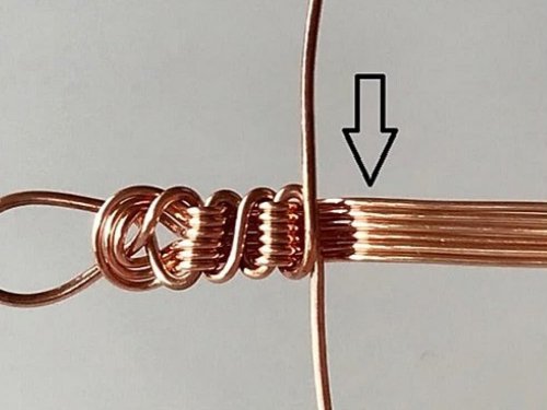 Erika Pal's Triple Strand Braided Wire Bracelet - , Contemporary Wire Jewelry, Wire Wrapping, Wrapping, Wire Wrapping Jewelry, Weaving, Wire Weaving, Weaving Wire, continue to braid the wires