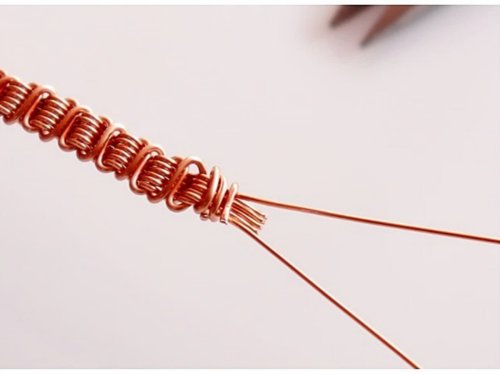 Erika Pal's Triple Strand Braided Wire Bracelet - , Contemporary Wire Jewelry, Wire Wrapping, Wrapping, Wire Wrapping Jewelry, Weaving, Wire Weaving, Weaving Wire, trim the inner four fine wires